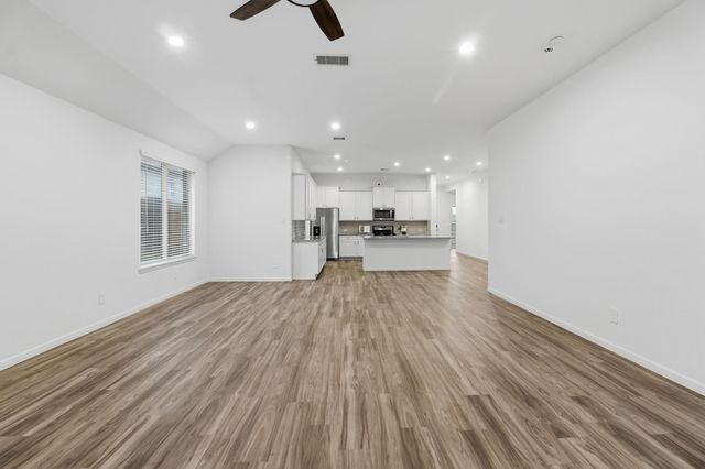12084 Mystic Aqua Drive, Conroe, TX 77304