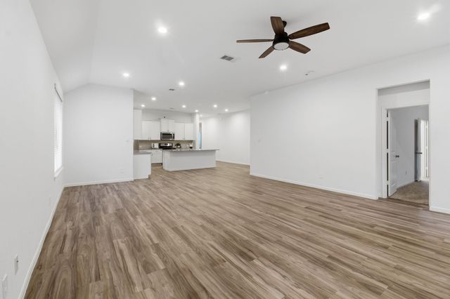 12084 Mystic Aqua Drive, Conroe, TX 77304