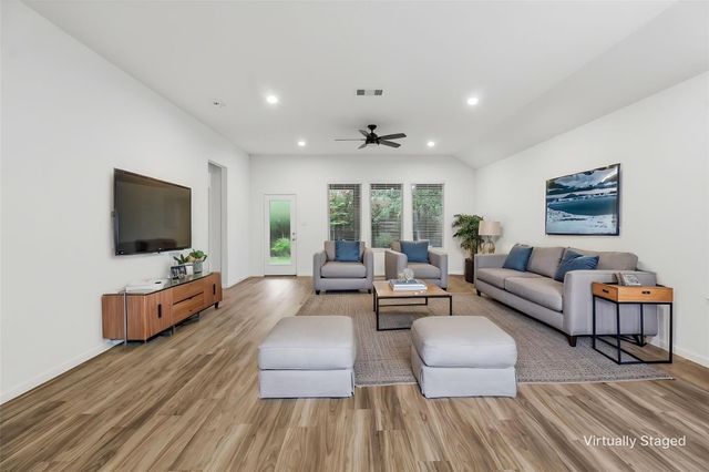 12084 Mystic Aqua Drive, Conroe, TX 77304