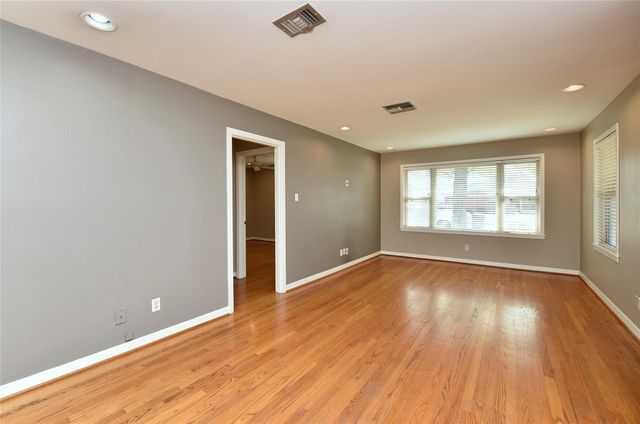 4410 De Milo Drive, Houston, TX 77092