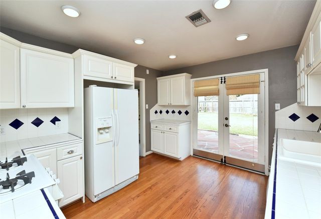 4410 De Milo Drive, Houston, TX 77092