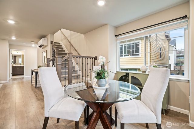 3221 SW Holly Street, Seattle, WA 98126