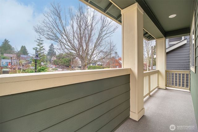 3221 SW Holly Street, Seattle, WA 98126