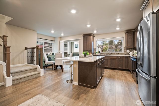 3221 SW Holly Street, Seattle, WA 98126