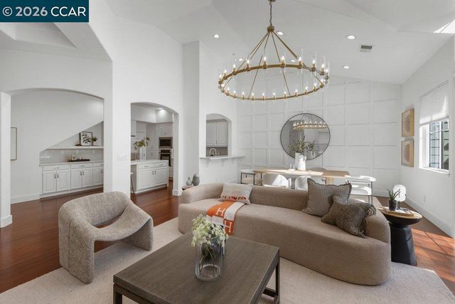 172 Sugarloaf Ct, Alamo, CA 94507