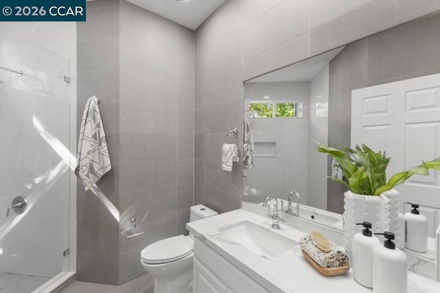 172 Sugarloaf Ct, Alamo, CA 94507