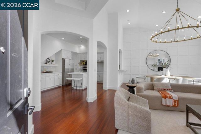 172 Sugarloaf Ct, Alamo, CA 94507