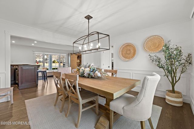 129 Four Winds Drive, Middletown, NJ 07748