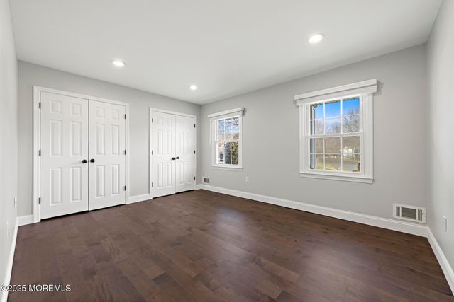 129 Four Winds Drive, Middletown, NJ 07748