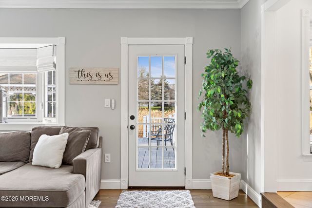 129 Four Winds Drive, Middletown, NJ 07748