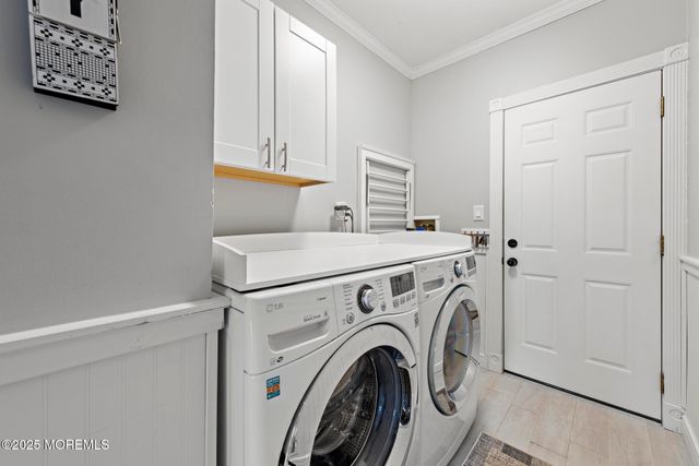 129 Four Winds Drive, Middletown, NJ 07748