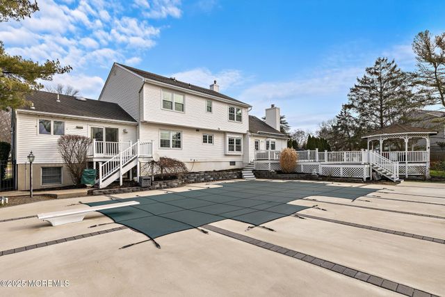 129 Four Winds Drive, Middletown, NJ 07748