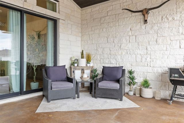 600 Bonfisk BND, Austin, TX 78738