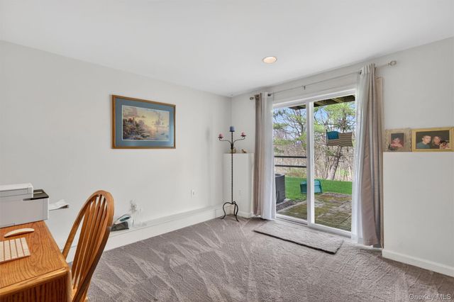 28 Lois Lane, Monroe, NY 10950