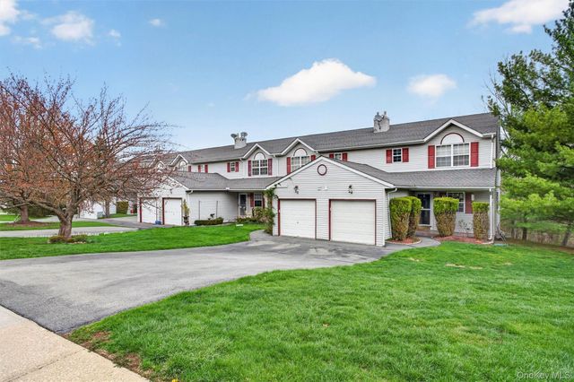 28 Lois Lane, Monroe, NY 10950