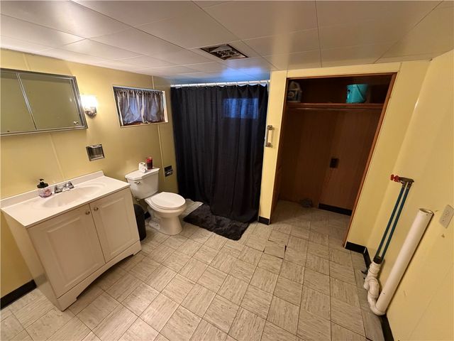 141 Larimer Ave, Pittsburgh, PA 15315