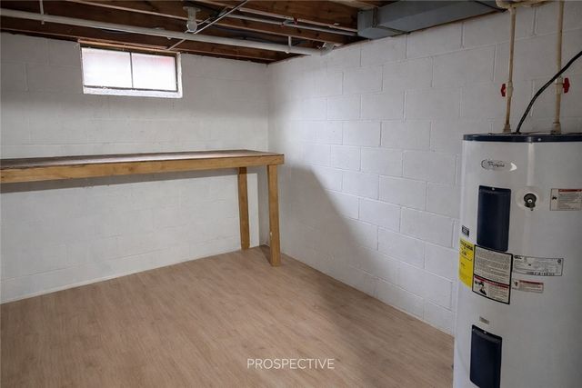 141 Larimer Ave, Pittsburgh, PA 15315