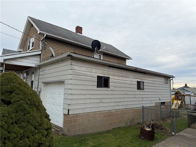 141 Larimer Ave, Pittsburgh, PA 15315