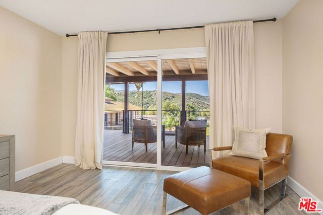 1218 Nonchalant Drive, Simi Valley, CA 93065