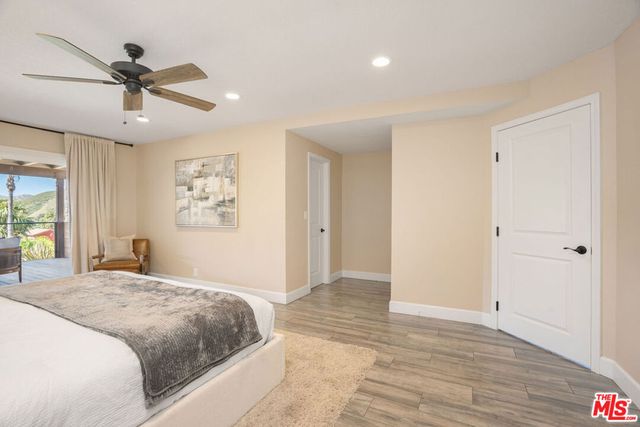 1218 Nonchalant Drive, Simi Valley, CA 93065