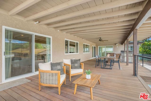 1218 Nonchalant Drive, Simi Valley, CA 93065