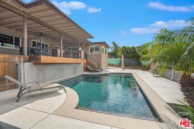 1218 Nonchalant Drive, Simi Valley, CA 93065