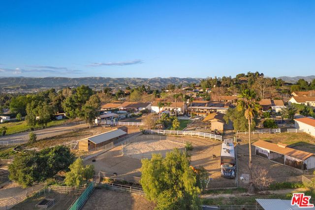 1218 Nonchalant Drive, Simi Valley, CA 93065