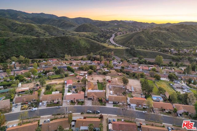 1218 Nonchalant Drive, Simi Valley, CA 93065