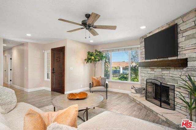 1218 Nonchalant Drive, Simi Valley, CA 93065