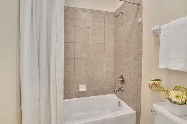 450 NOVI PATH, Kissimmee, FL 34747