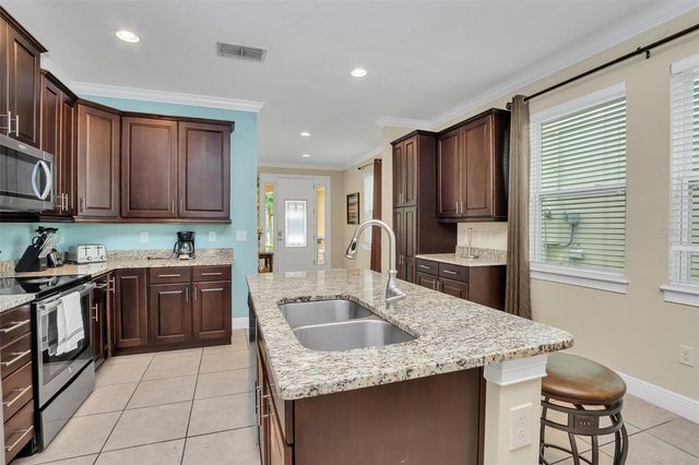 450 NOVI PATH, Kissimmee, FL 34747