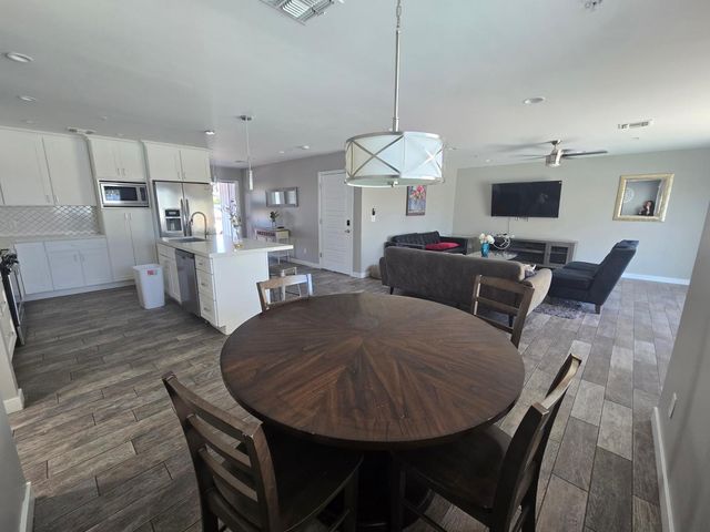 7635 E Verde Lane, Scottsdale, AZ 85251