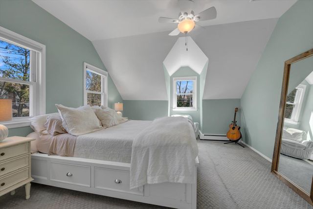 35 Bayview Avenue, Port Washington, NY 11050