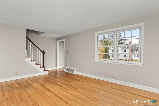 608 Stillson Road, Fairfield, CT 06824