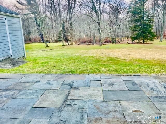 608 Stillson Road, Fairfield, CT 06824