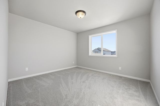 1326 Commander Drive W, West Fargo, ND 58078