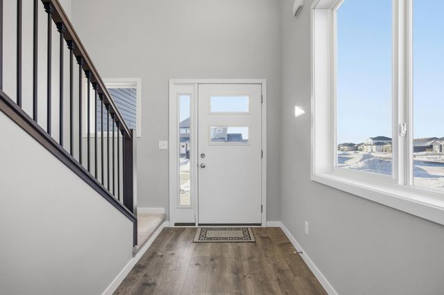 1326 Commander Drive W, West Fargo, ND 58078