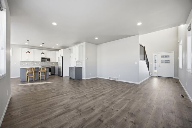 1326 Commander Drive W, West Fargo, ND 58078