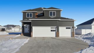 1326 Commander Drive W, West Fargo, ND 58078