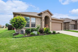 204 Sunken Meadow Court, Denton, TX 76210