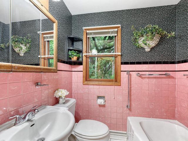 7538 Spring Lake Road, Mounds View, MN 55112
