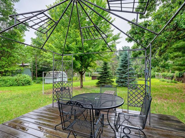 7538 Spring Lake Road, Mounds View, MN 55112