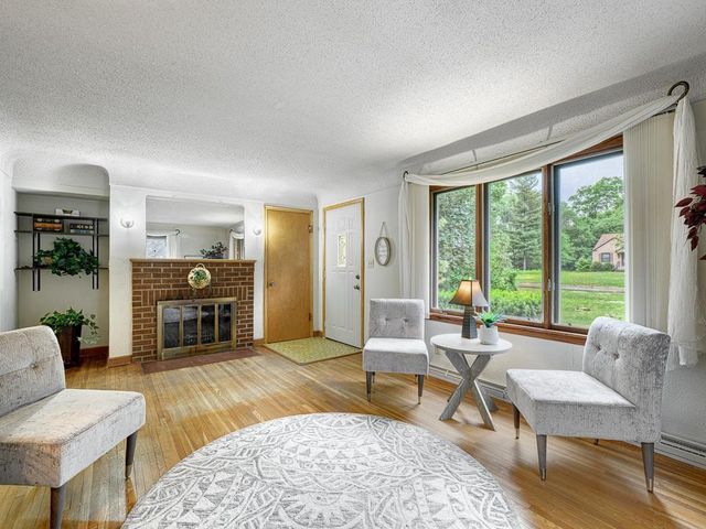 7538 Spring Lake Road, Mounds View, MN 55112