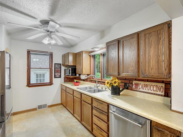 7538 Spring Lake Road, Mounds View, MN 55112
