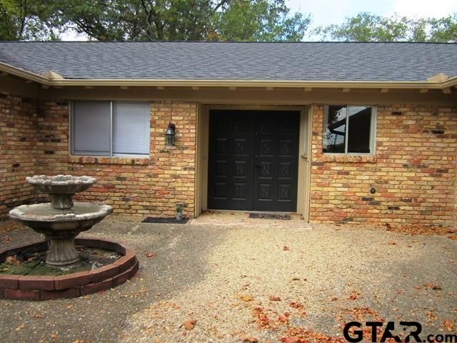 328 Brookwood, Tyler, TX 75701