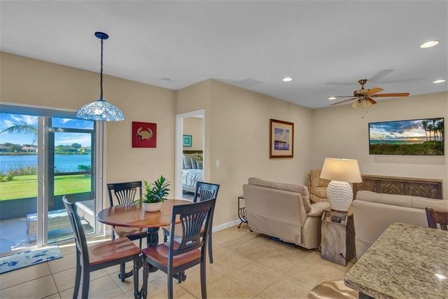 1728 Berkshire Circle SW, Vero Beach, FL 32968