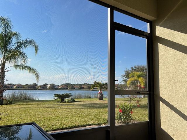 1728 Berkshire Circle SW, Vero Beach, FL 32968