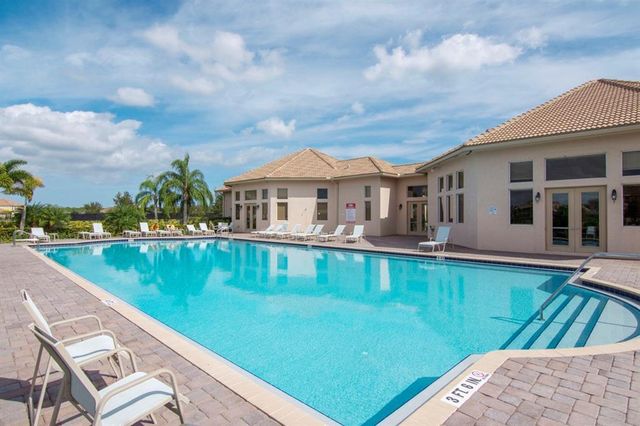 1728 Berkshire Circle SW, Vero Beach, FL 32968