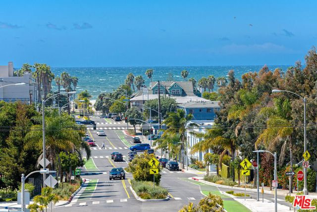 428 Hill Street 16, Santa Monica, CA 90405