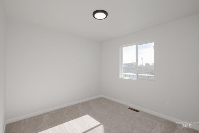 2160 S Border Way, Meridian, ID 83642